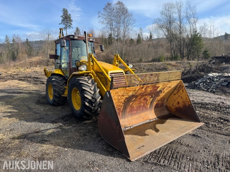 Koparko-ładowarka 1998 Hydrema 906 Leddstyrt Traktorgraver med skuffer og pallegaffel 1998 Hydrema 906 Leddstyrt Traktorgraver med skuffer og pallegaffel- Photo 3