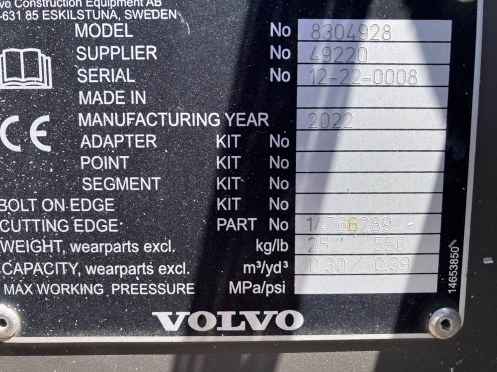 Koparko-ładowarka Volvo Tieflöffel mit Messer S50 Volvo Tieflöffel mit Messer S50- Photo 5