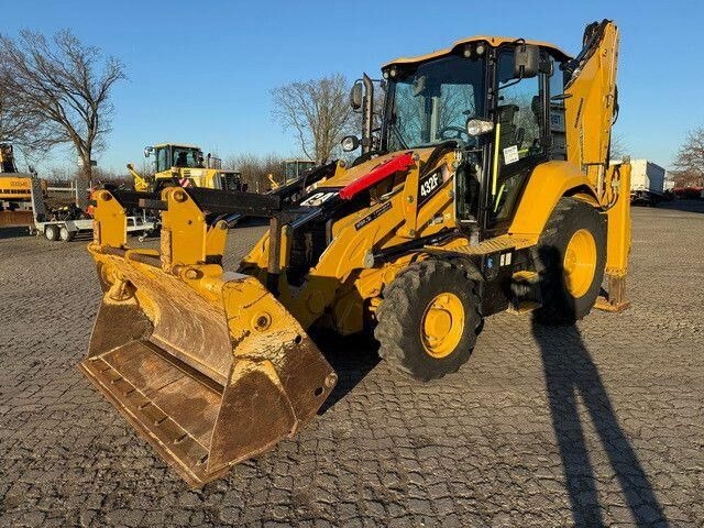Koparko-ładowarka 432F2, 4+1 Schaufel, Telestiel, Palettengabel,AC 432F2, 4+1 Schaufel, Telestiel, Palettengabel,AC- Photo 2