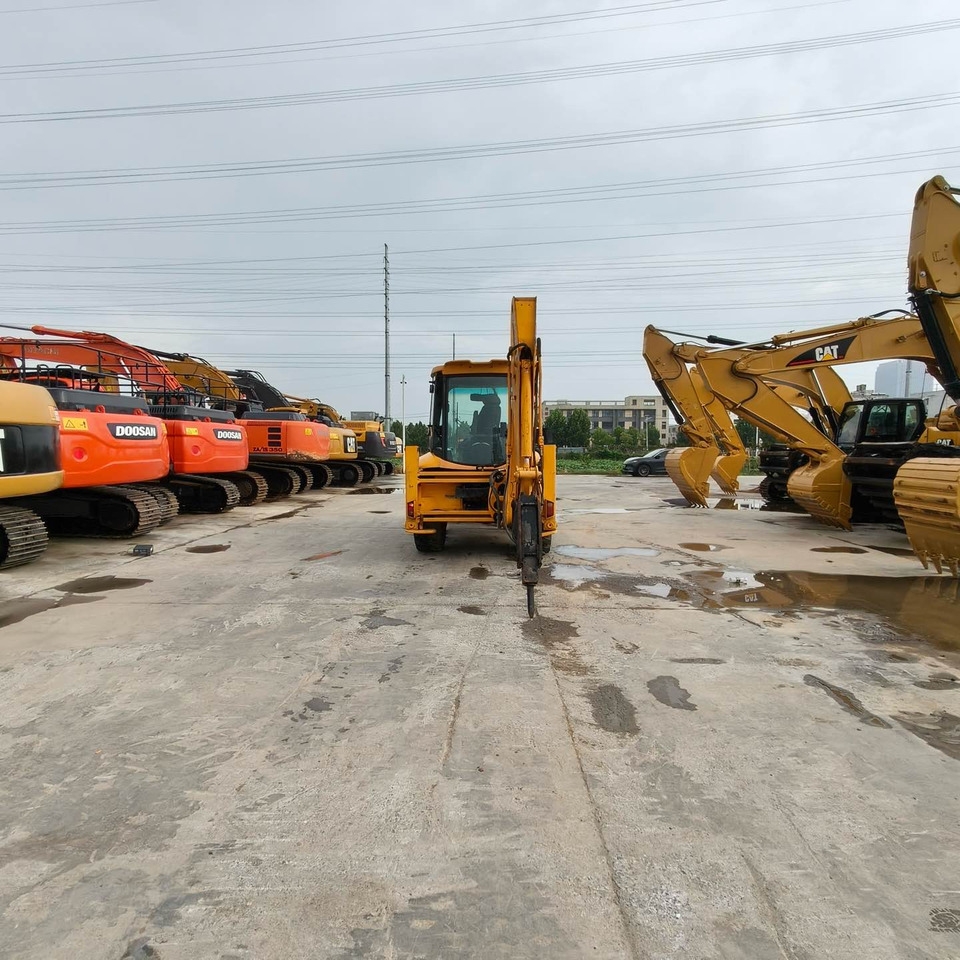 Backhoe loader 3CX 3CX- Photo 4