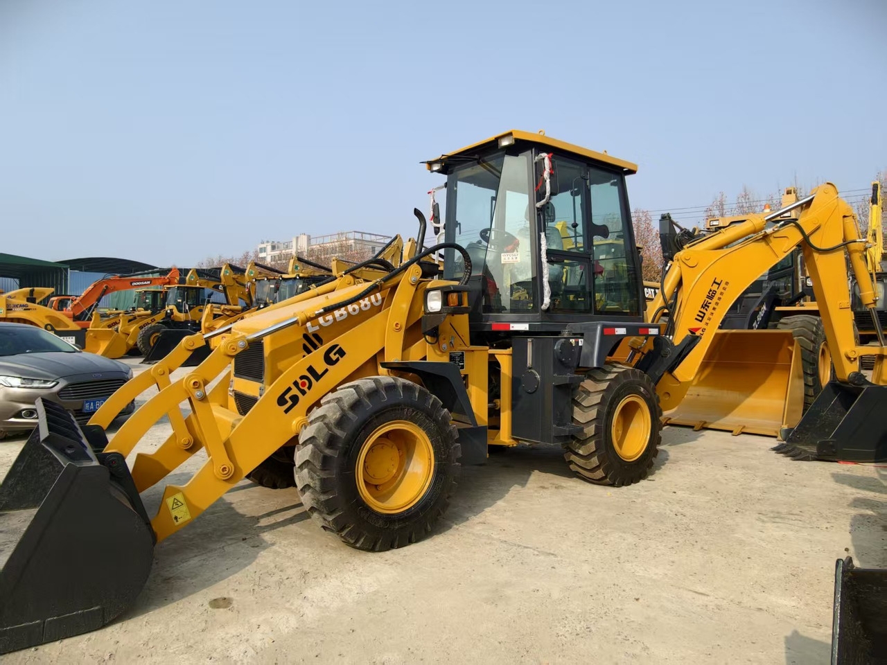 Baggerlader LGB680 LGB680- Photo 4