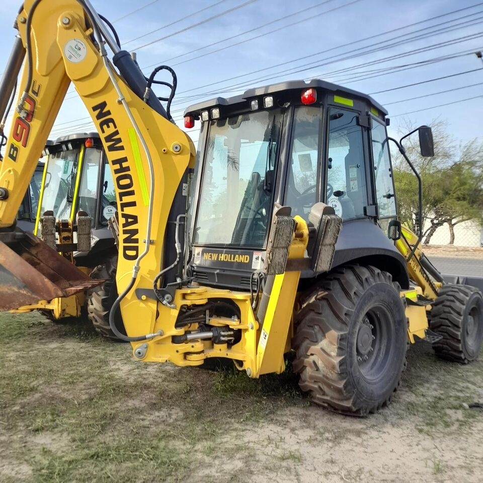 Backhoe loader RETROCARGADORA NEW HOLLANDB90C- Photo 5