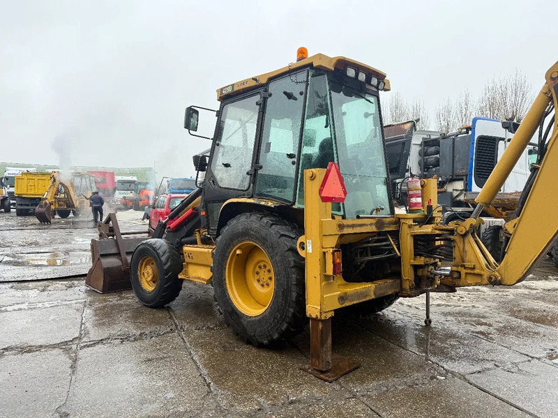 Baggerlader 428 D 4X4 Backhoe Loader 428 D 4X4 Backhoe Loader- Photo 3