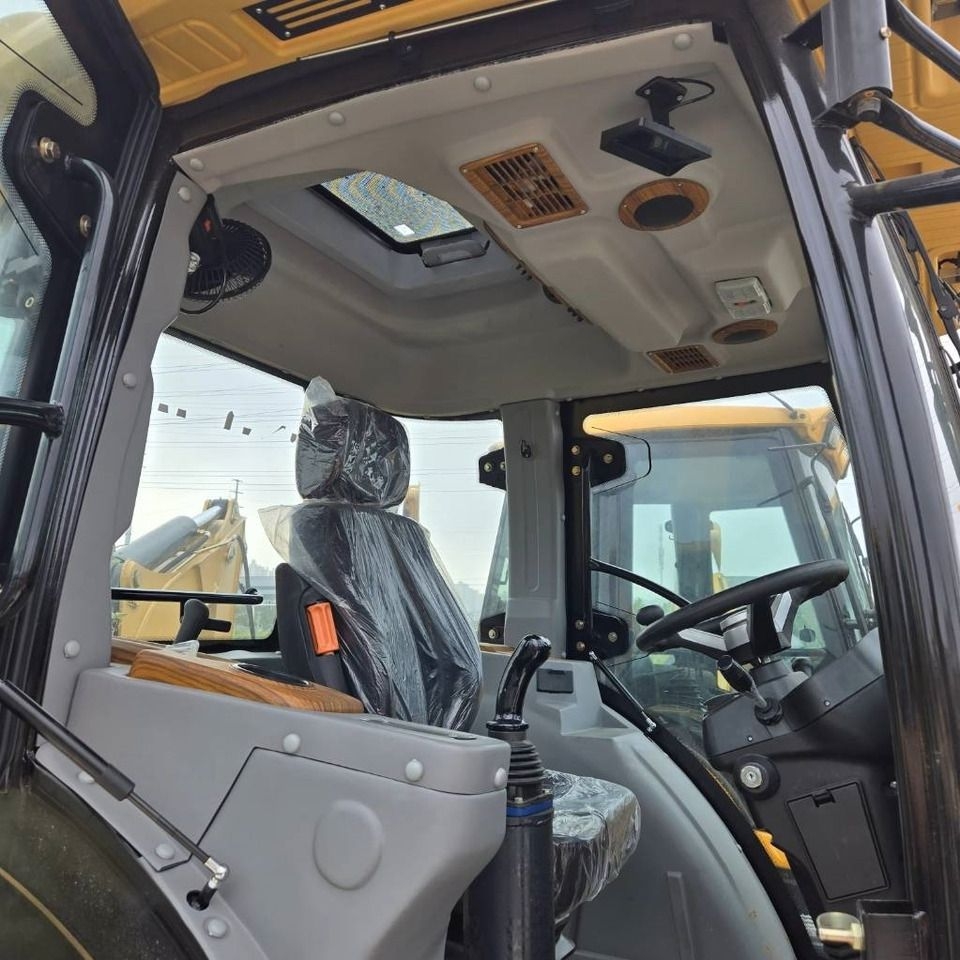 Backhoe loader 420F 420F- Photo 5