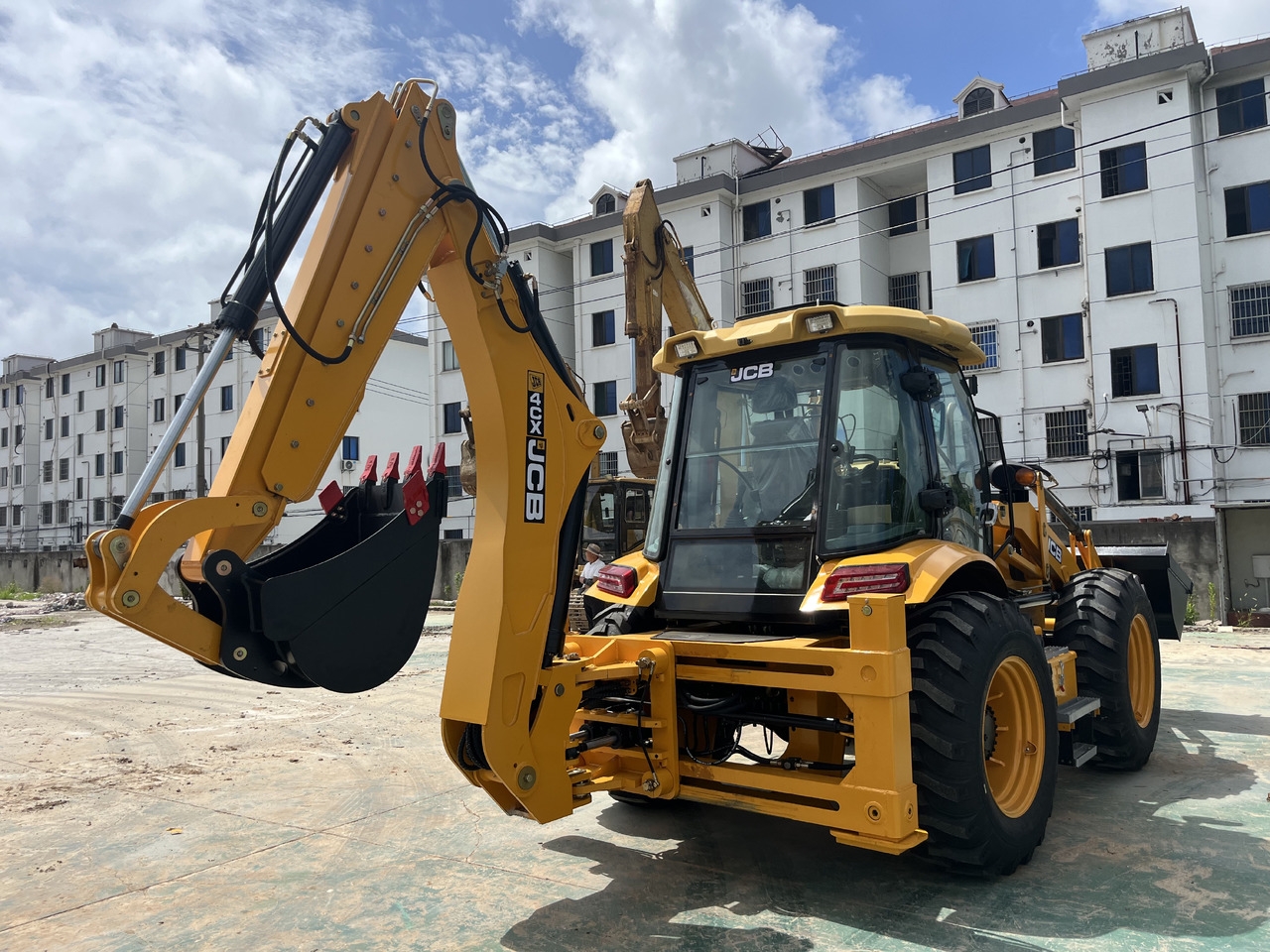 Graaflaadmachine 2026 Year New Arrival Backhoe Loader JCB 4CX – Ready to Boost Your Project Efficiency 2026 Year New Arrival Backhoe Loader JCB 4CX – Ready to Boost Your Project Efficiency- Photo 3