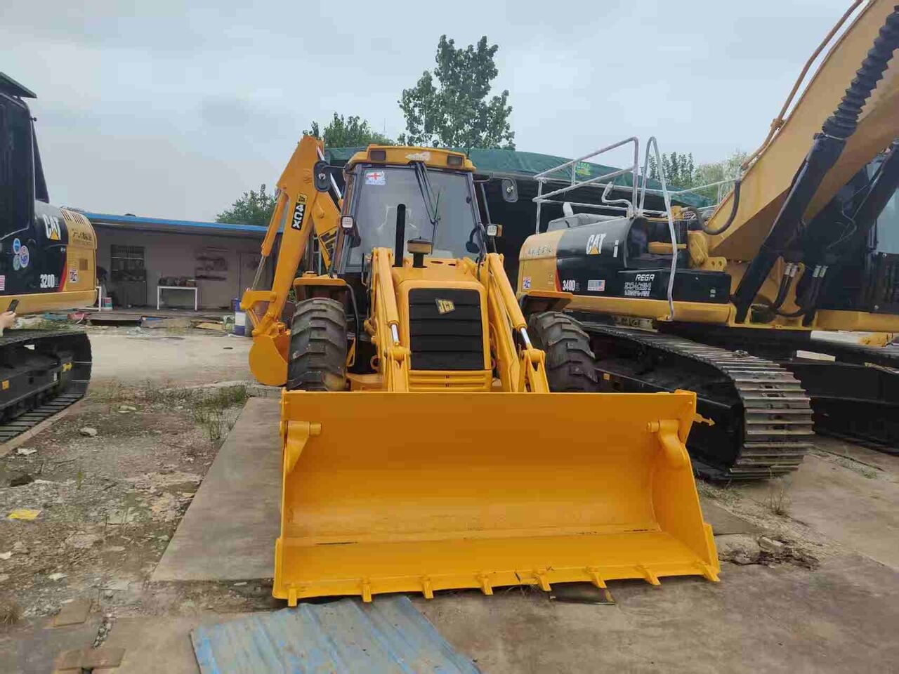 Backhoe loader JCB 4CX- Photo 3