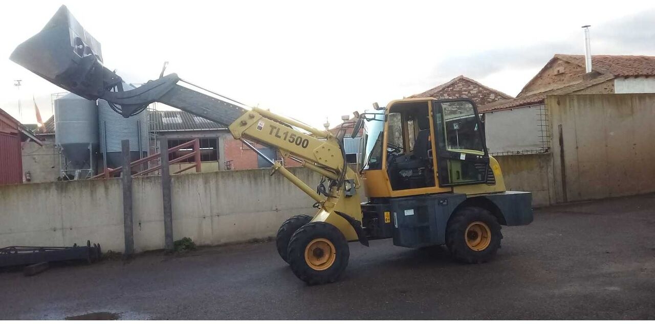 Backhoe loader HERACLES - TL1500 - COMPACT ARTICULATED WHEEL LOADER WITH ENCLOSED CAB - 2019 HERACLES - TL1500 - COMPACT ARTICULATED WHEEL LOADER WITH ENCLOSED CAB - 2019- Photo 4