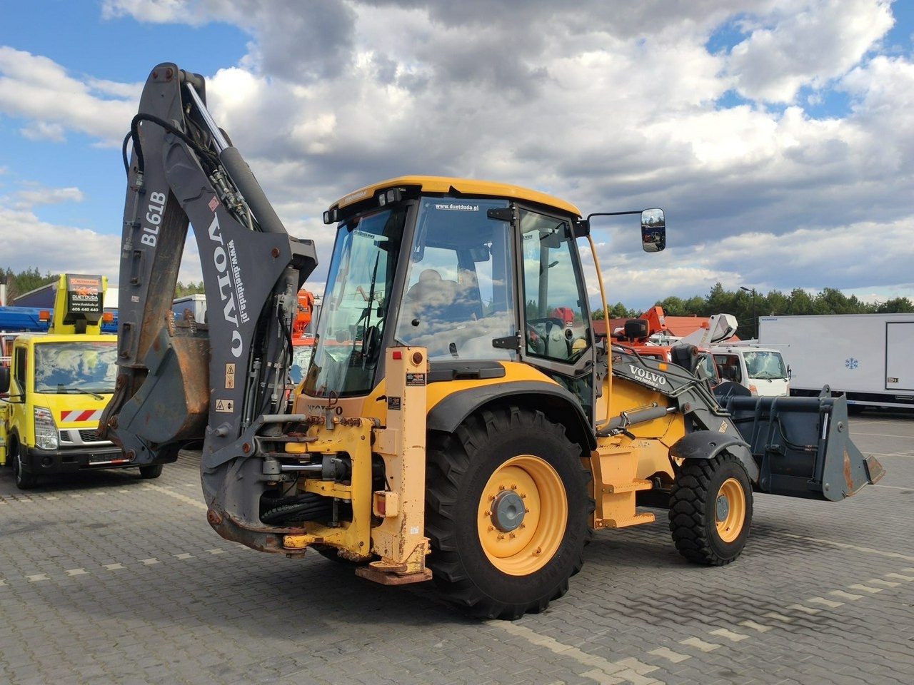 Baggerlader BL61B Oryginalna Bez Luzów i Wycieków Zadbana Sprawna Super Stan BL61B Oryginalna Bez Luzów i Wycieków Zadbana Sprawna Super Stan- Photo 3