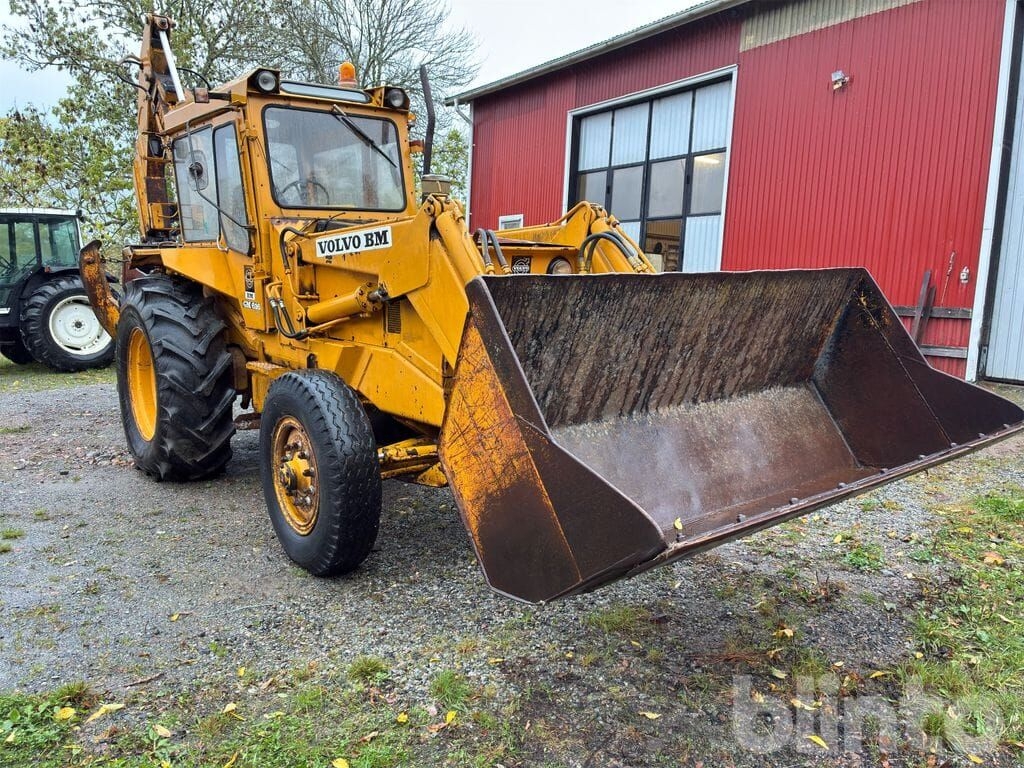 Backhoe loader Traktorgrävare Volvo BM GM 616- Photo 3