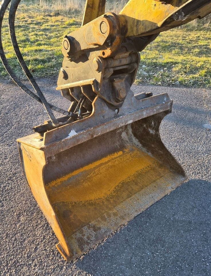 Baggerlader CATERPILLAR 432- Photo 5