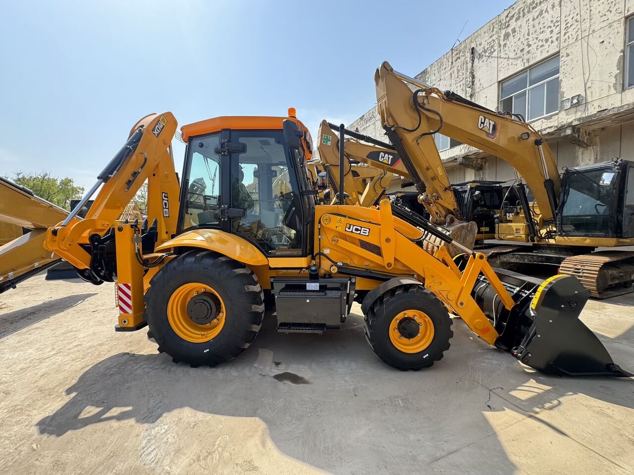 Koparko-ładowarka JCB 3CX LOADER- Photo 2