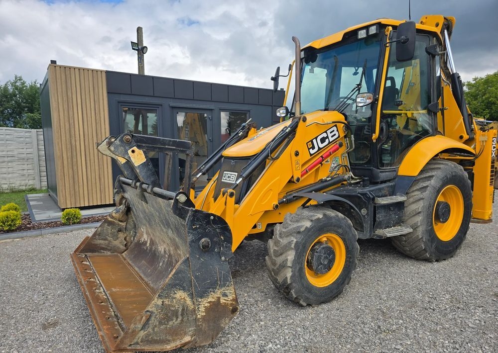 Backhoe loader JCB- Photo 2