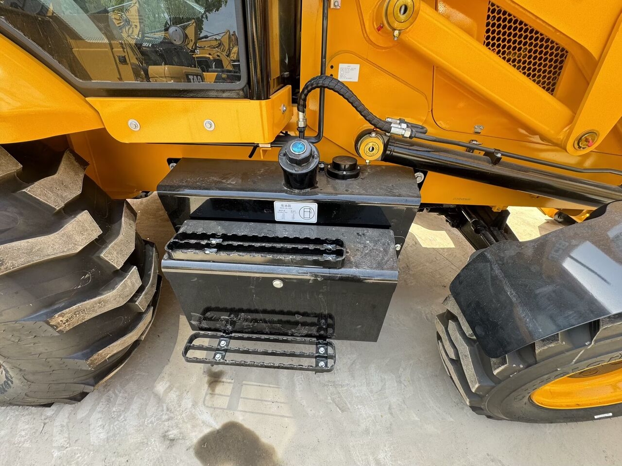 Koparko-ładowarka JCB 3CX LOADER- Photo 3