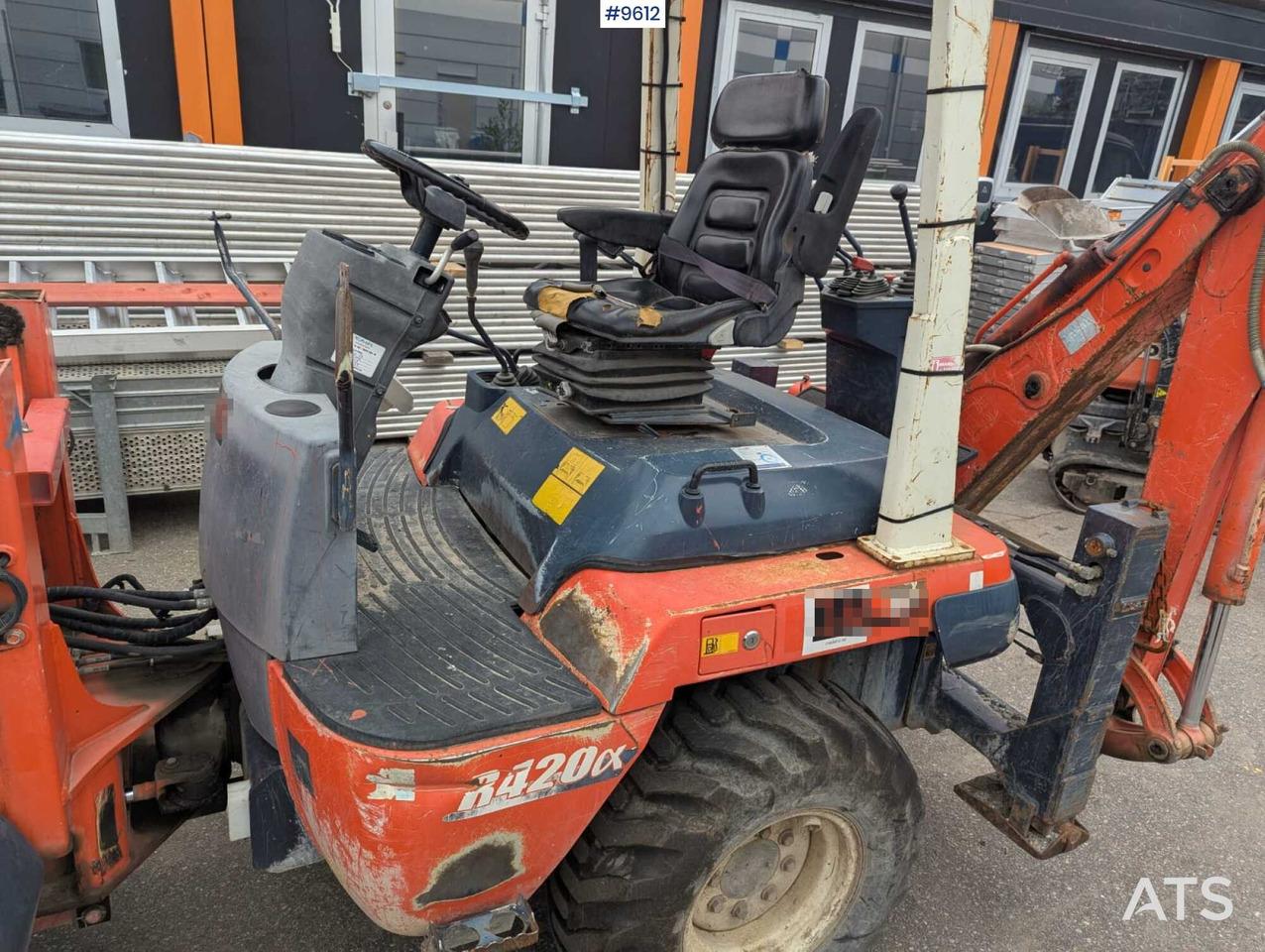 Koparko-ładowarka Kubota backhoe loader Kubota backhoe loader- Photo 5