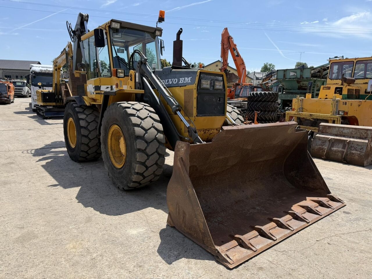 Backhoe loader Volvo EL 70 C- Photo 2