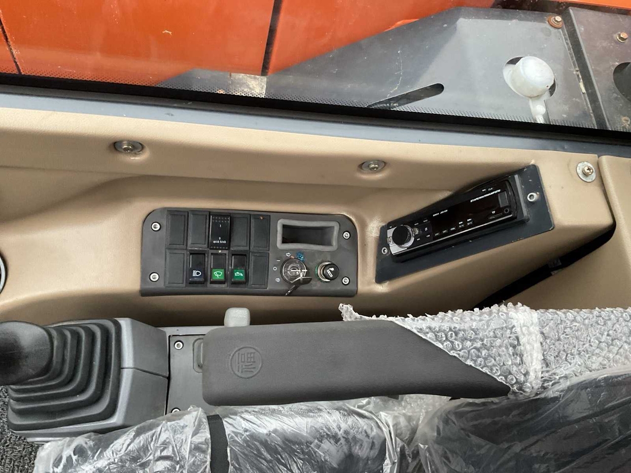 Koparko-ładowarka 2025 - SHANDONG - R360 - BACKHOE LOADER 2025 - SHANDONG - R360 - BACKHOE LOADER- Photo 2