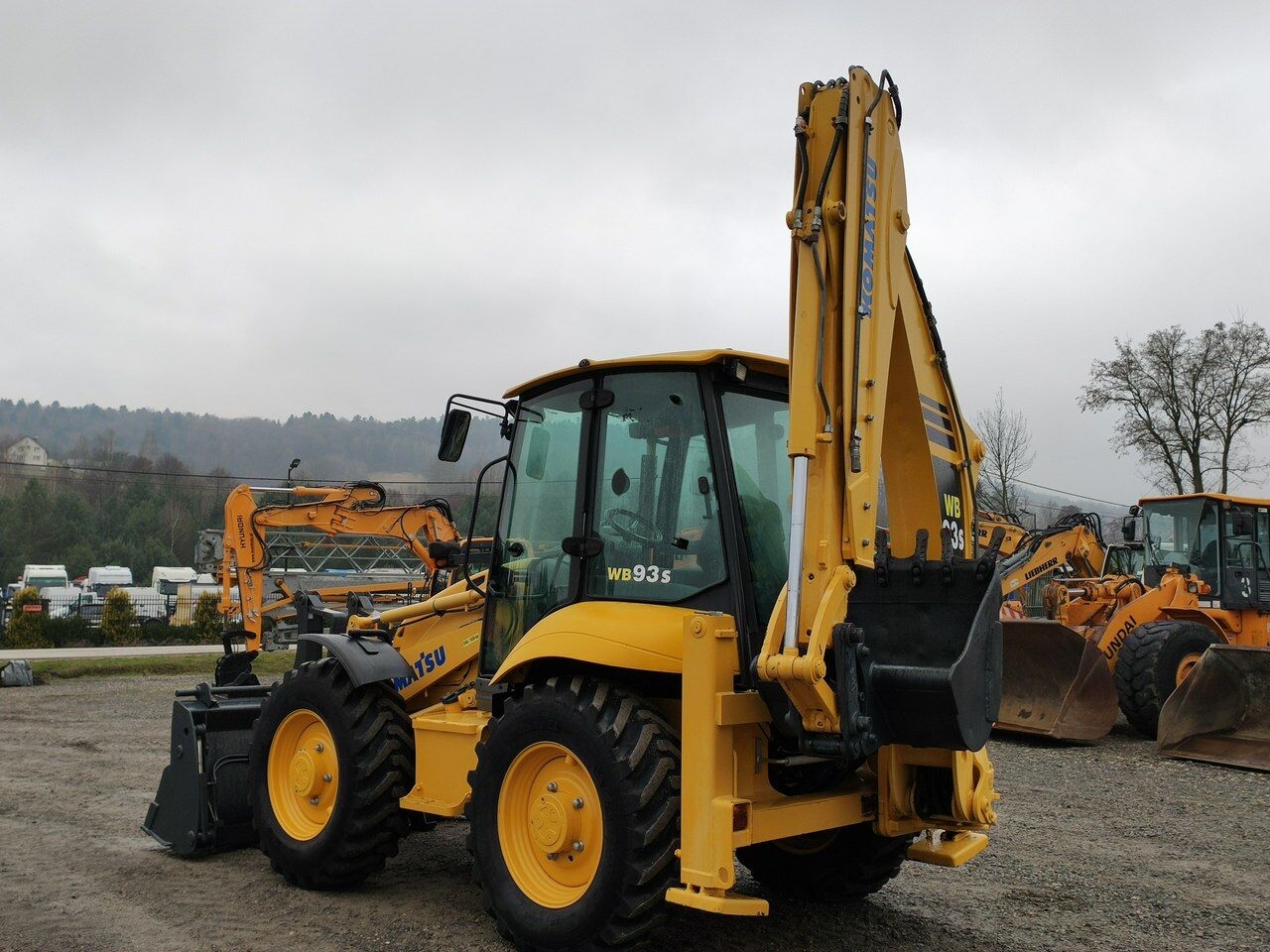Backhoe loader WB 93S-5E0 Bez Luzów Zadbana Sprawna Super Stan !!! WB 93S-5E0 Bez Luzów Zadbana Sprawna Super Stan !!!- Photo 4
