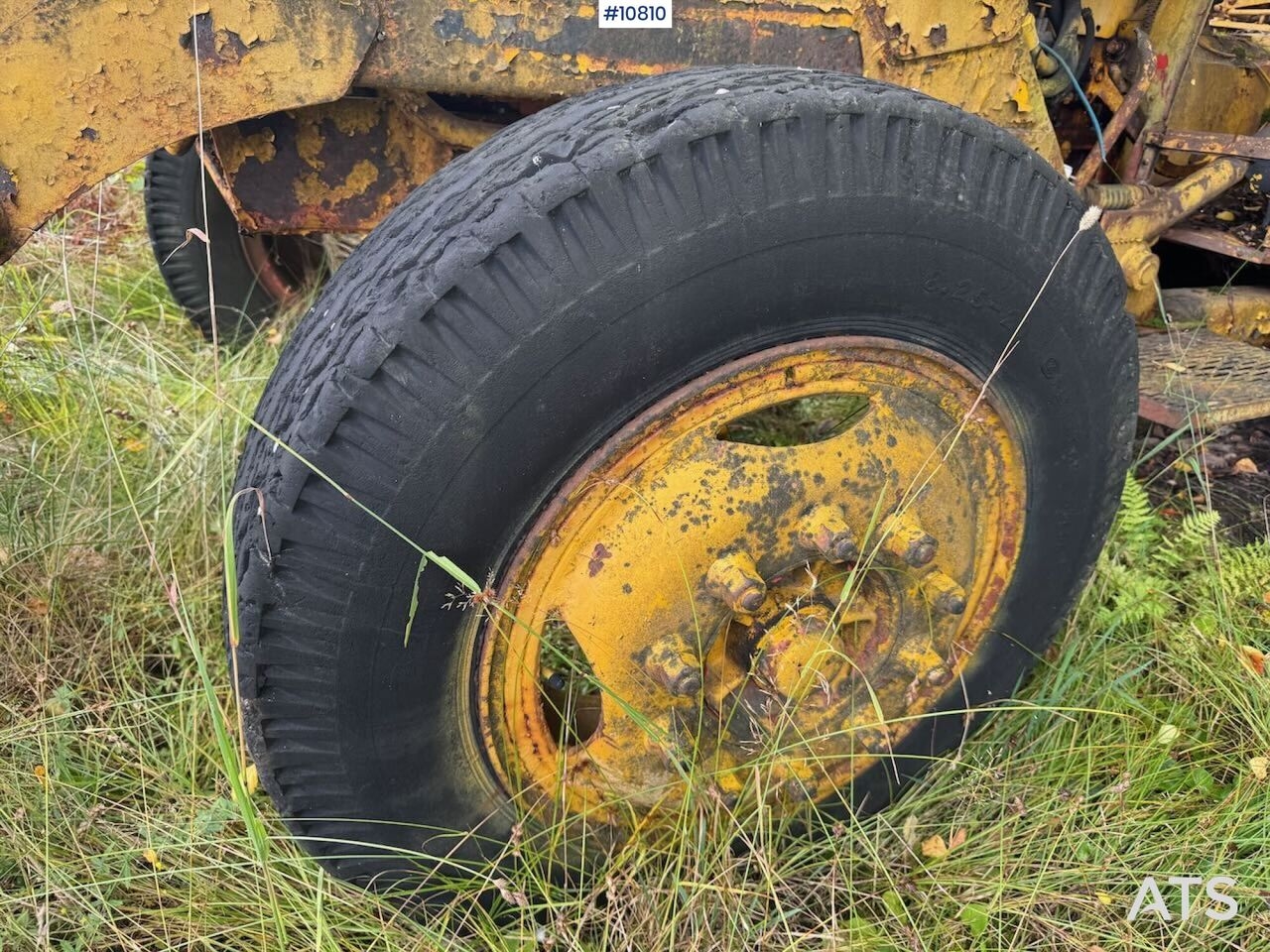 Baggerlader Nuffield Backhoe loader – Repair project- Photo 5