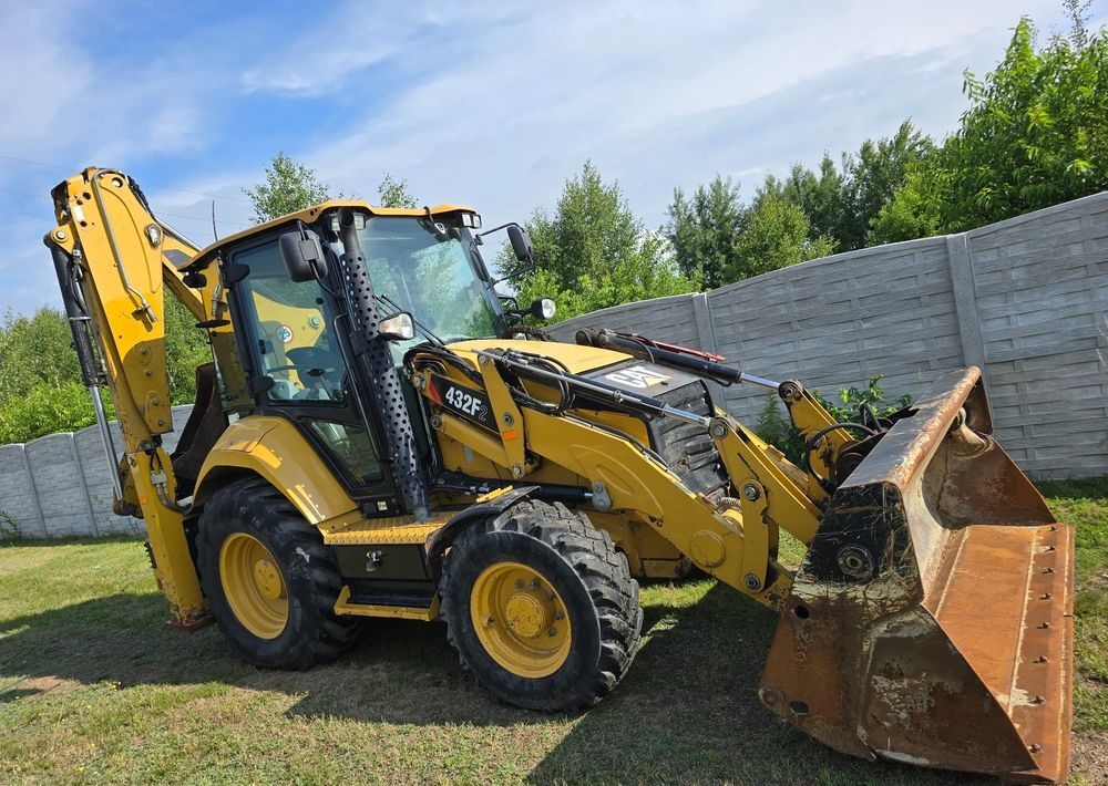Baggerlader Caterpillar- Photo 2