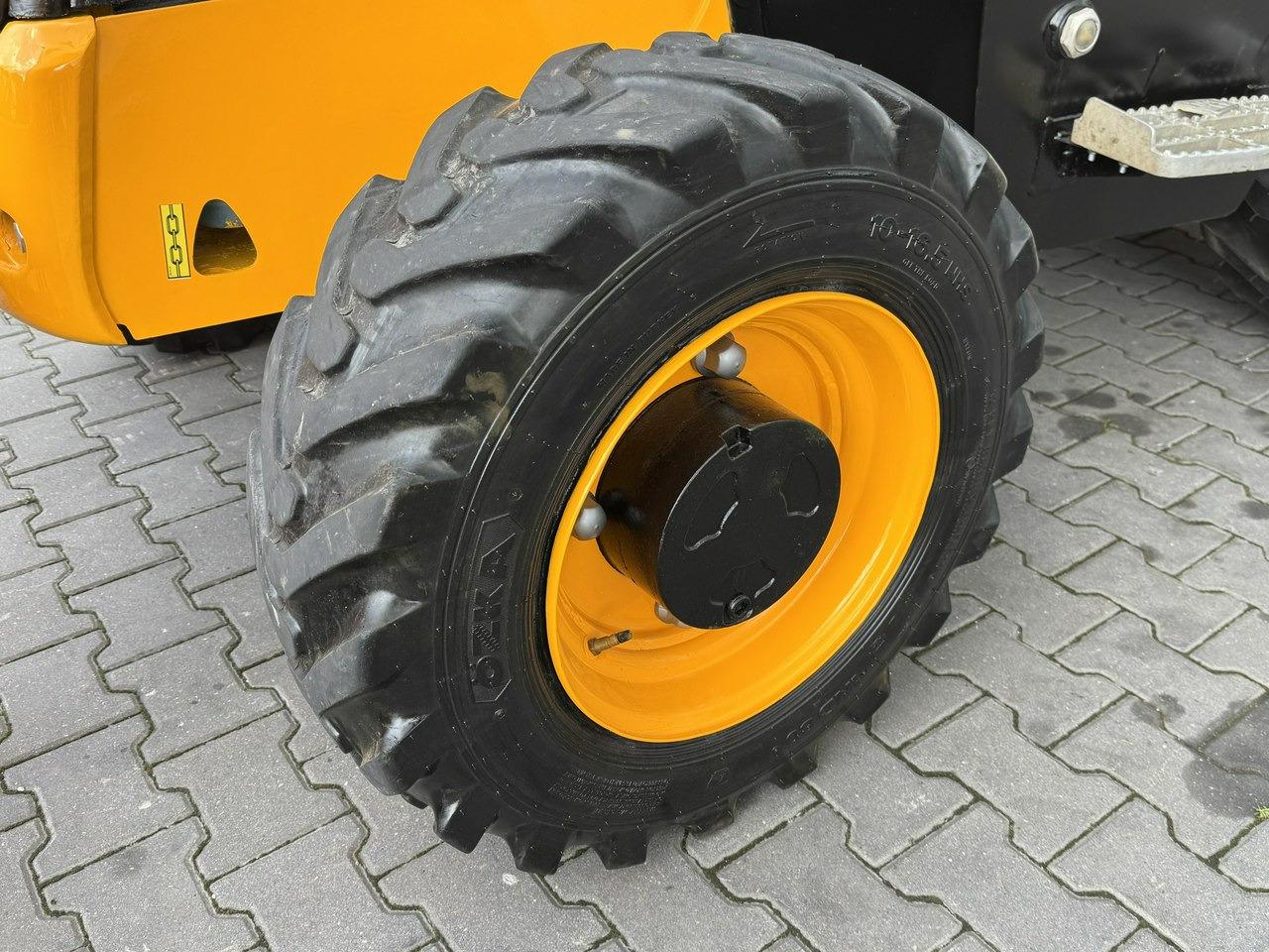 Baggerlader MIDI CX Szybkozłącze Nowe Opony bez luzów i wycieków Super Stan MIDI CX Szybkozłącze Nowe Opony bez luzów i wycieków Super Stan- Photo 8