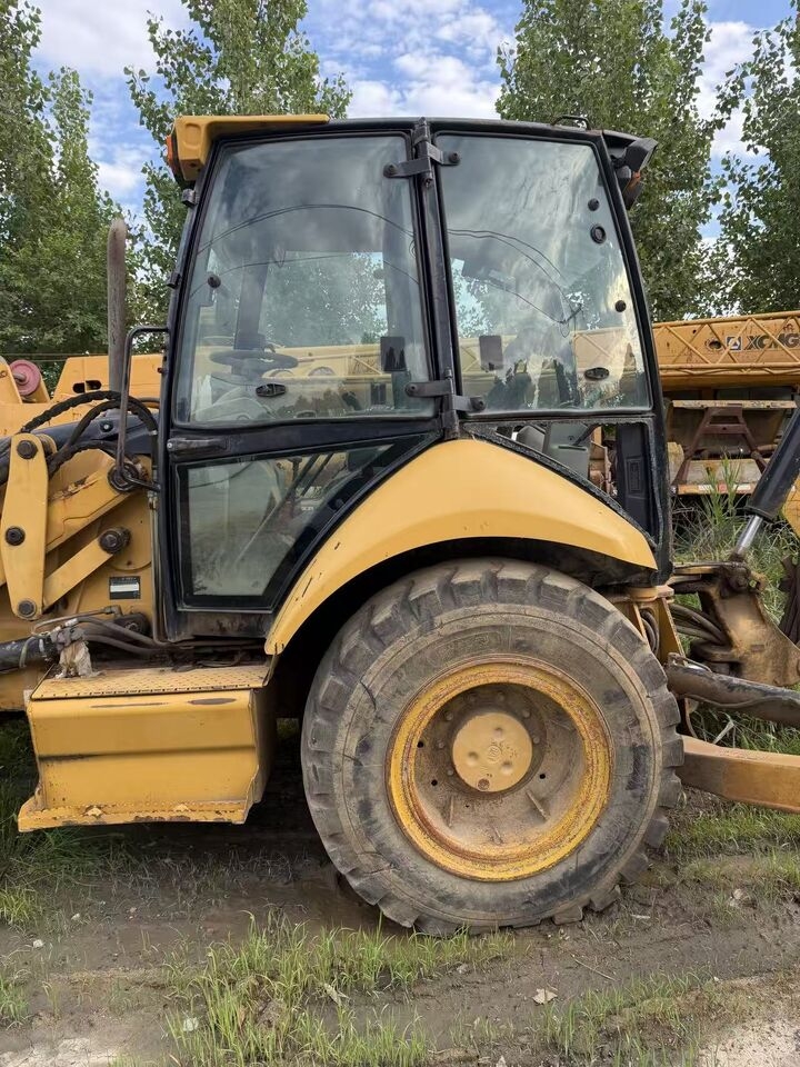 Baggerlader CATERPILLAR 420E- Photo 3