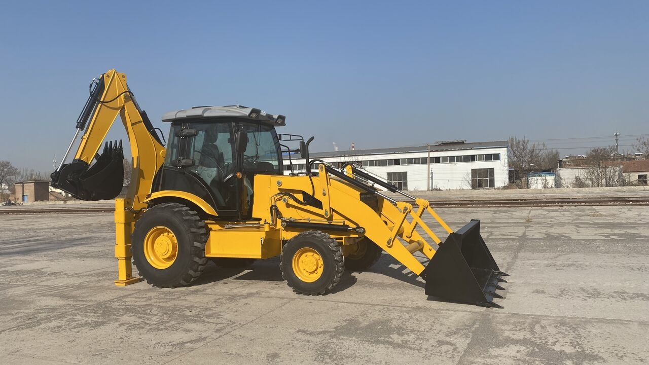 Backhoe loader HT 2800KG Backhoe Loader HT 2800KG Backhoe Loader- Photo 3