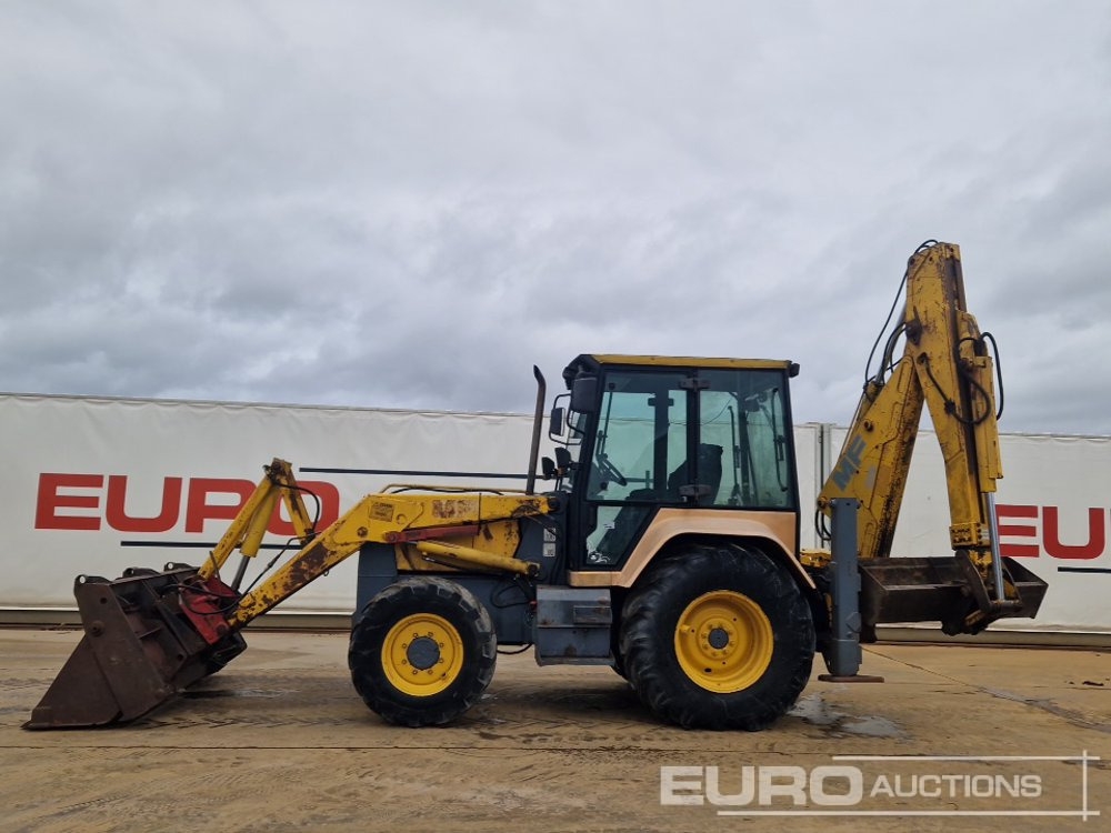 Koparko-ładowarka Massey Ferguson 860 Massey Ferguson 860- Photo 2