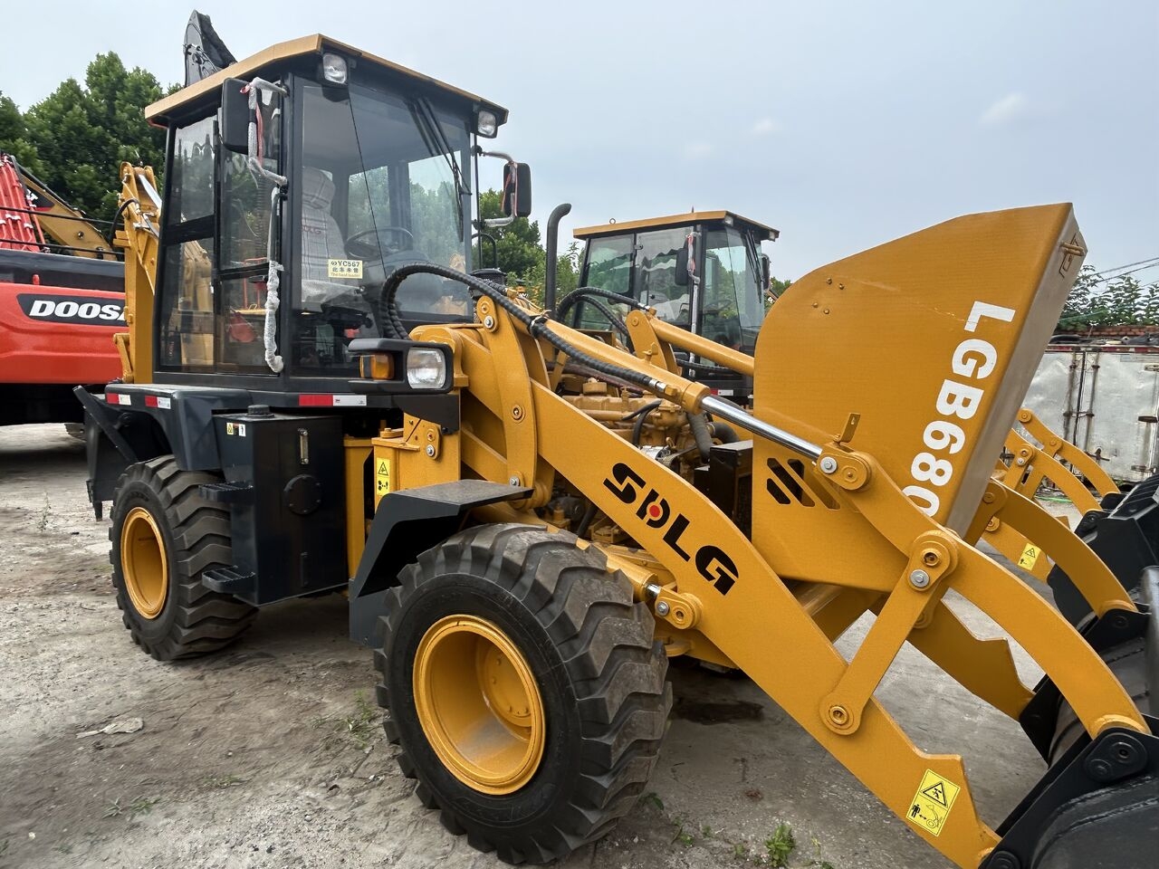 Baggerlader LGB680 LGB680- Photo 4