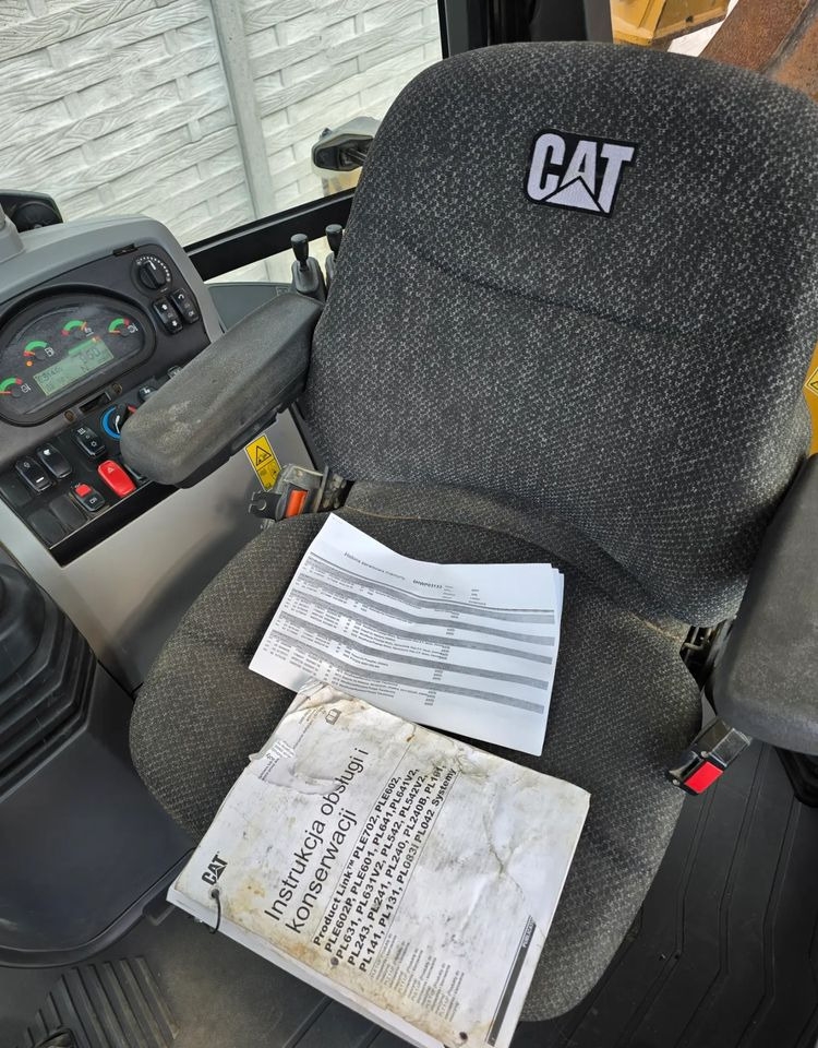 Baggerlader Caterpillar Caterpillar- Photo 2