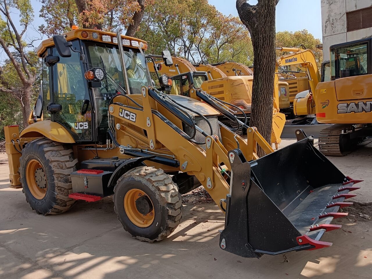 Graaflaadmachine JCB 3CX 4CX BRAND NEW JCB 3CX 4CX BRAND NEW- Photo 4