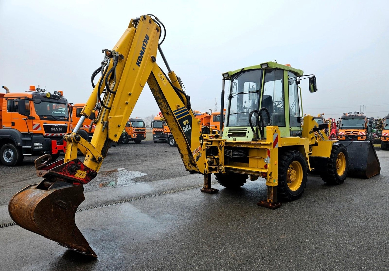 Graaflaadmachine Komatsu WB98A-2 4x4 Teleskop Klappschaufel Komatsu WB98A-2 4x4 Teleskop Klappschaufel- Photo 4