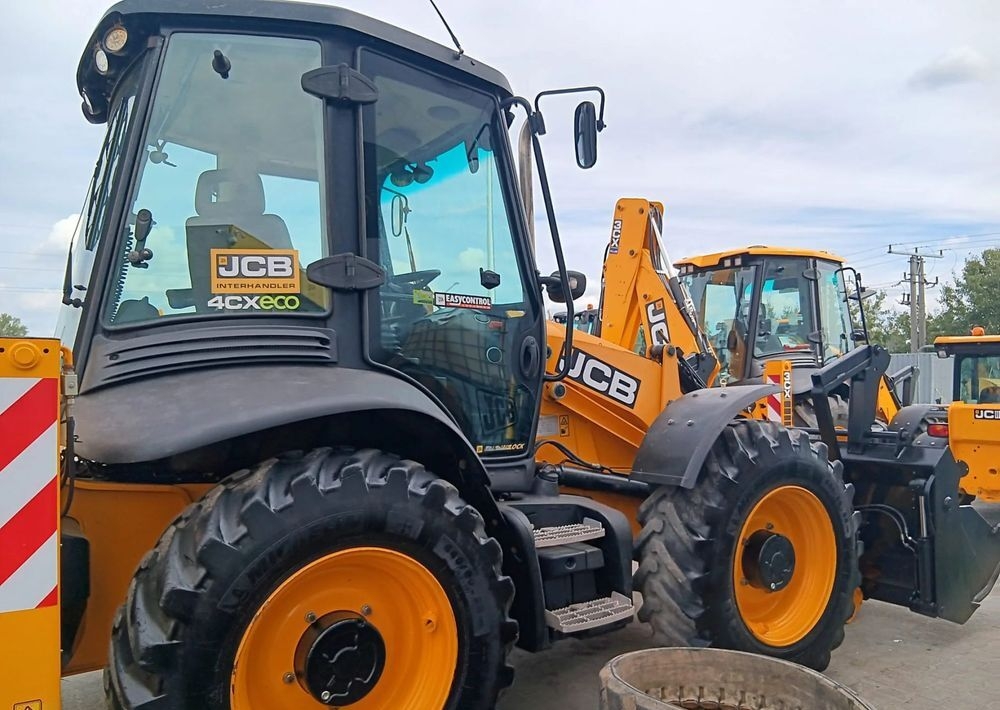 Baggerlader JCB 4CX AEC- Photo 2