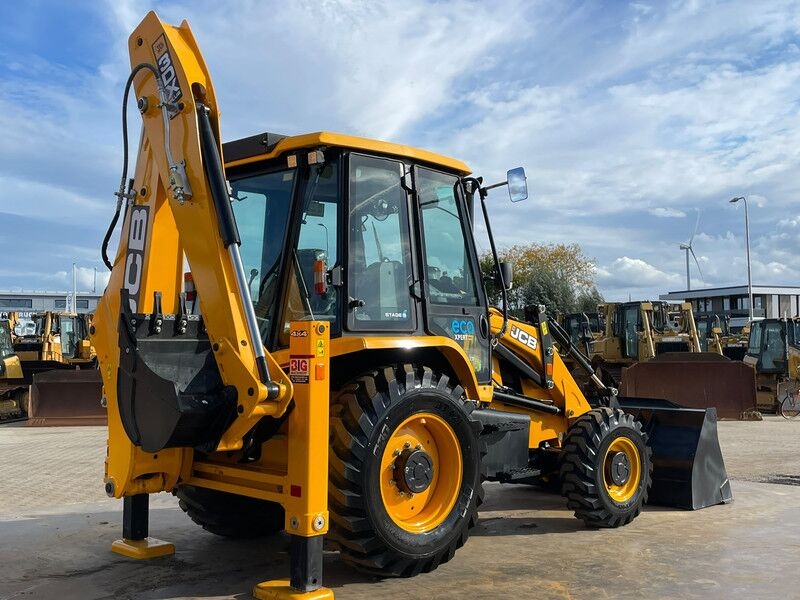 Backhoe loader JCB 3DX 4WD hammerlines- Photo 5