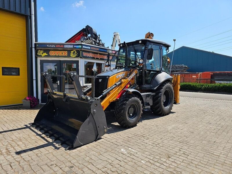 Backhoe loader Case 570SV AC / 4x4 / Lepels / Telescopic- Photo 2
