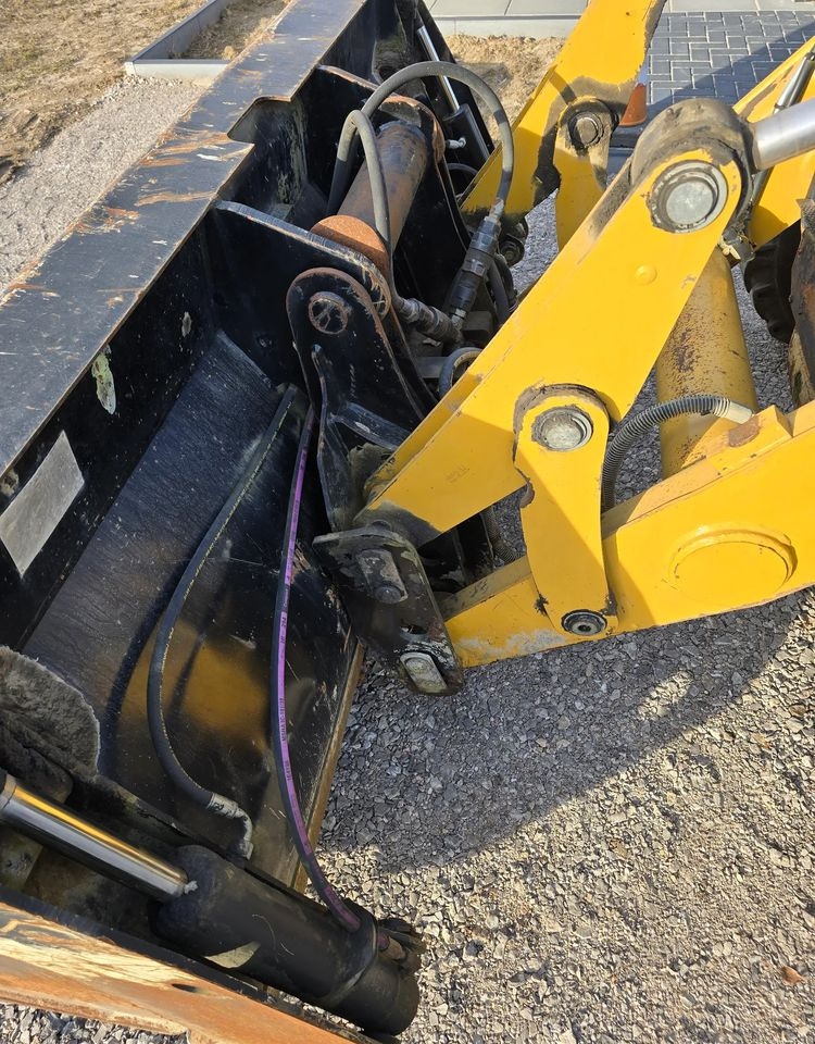 Backhoe loader Caterpillar Caterpillar- Photo 5