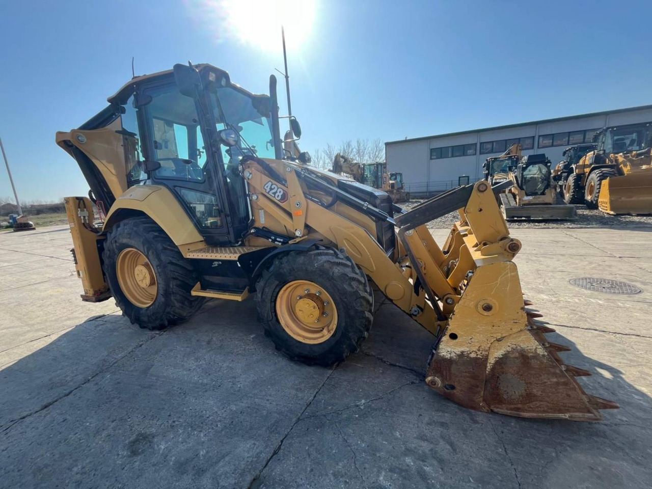 Koparko-ładowarka 428-07 428-07- Photo 2