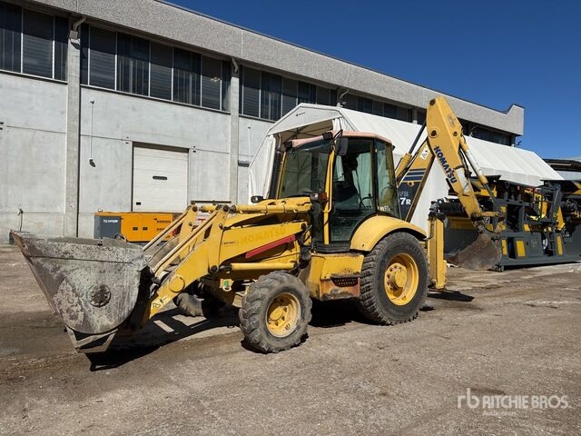 Backhoe loader 2003 Komatsu PW97R-2 Backhoe Loader- Photo 2