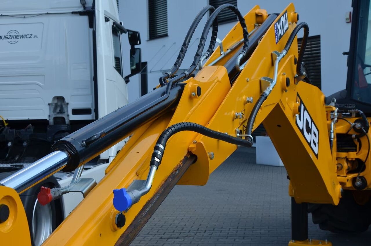 Baggerlader JCB 3CX PLUS 2026r / 172 mth/9012- Photo 4