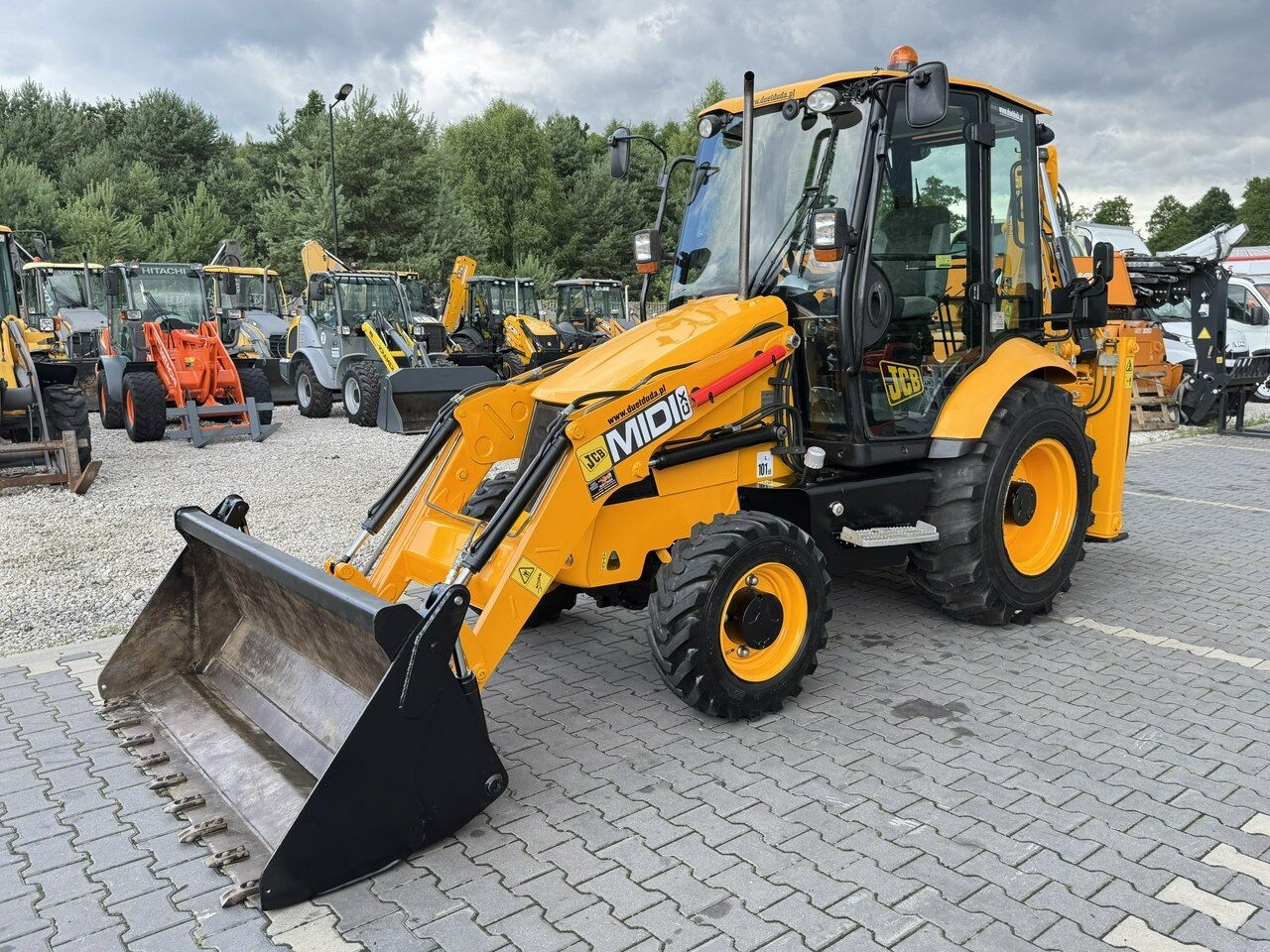 Backhoe loader MIDI CX Szybkozłącze Nowe Opony bez luzów i wycieków Super Stan MIDI CX Szybkozłącze Nowe Opony bez luzów i wycieków Super Stan- Photo 5