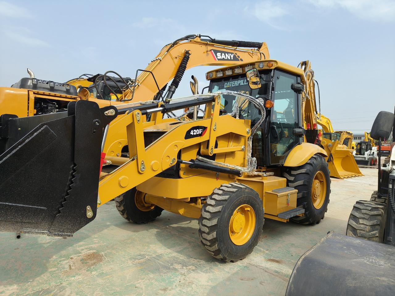Graaflaadmachine 420F Backhoe Loader 420F Backhoe Loader- Photo 4