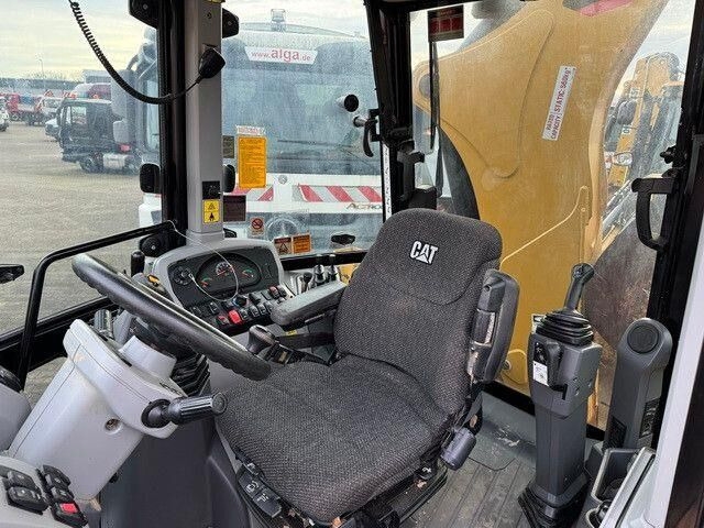 Koparko-ładowarka 432F2, 4+1 Schaufel, Telestiel, Klima, Löffel 432F2, 4+1 Schaufel, Telestiel, Klima, Löffel- Photo 3