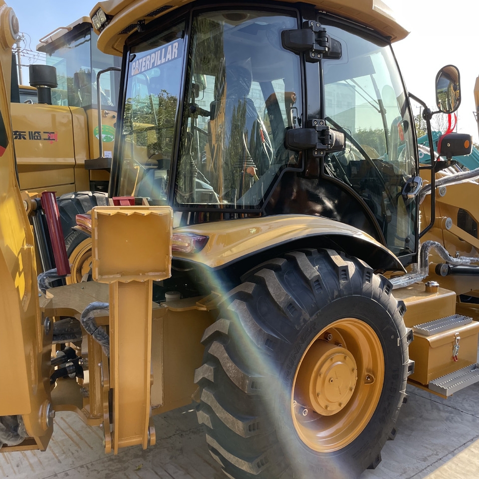 Backhoe loader 420F 420F- Photo 3
