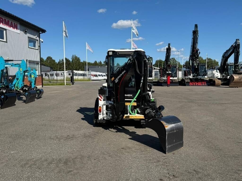 Baggerlader Hidromek HMK 62 T- Photo 4