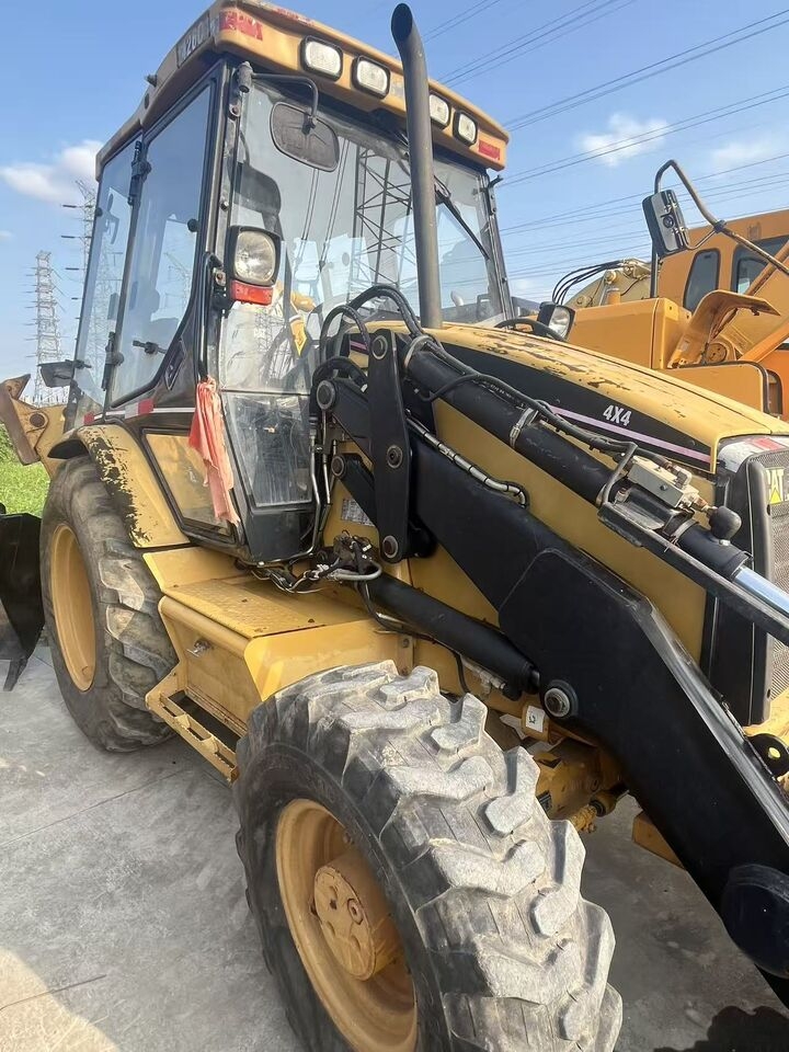 Koparko-ładowarka CATERPILLAR 426C- Photo 5