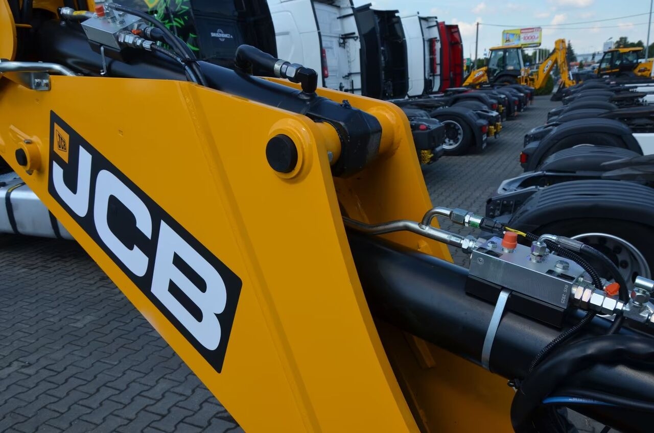 Baggerlader JCB 3CX PLUS 2026r / 172 mth/9012- Photo 5