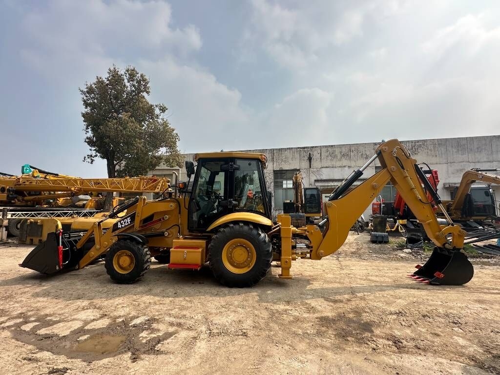 Baggerlader CAT 432F 100% Brand new machine CAT 432F 100% Brand new machine- Photo 3