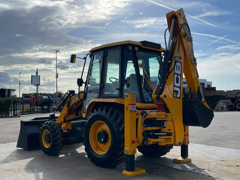 Backhoe loader JCB 3DX 4WD hammerlines- Photo 3
