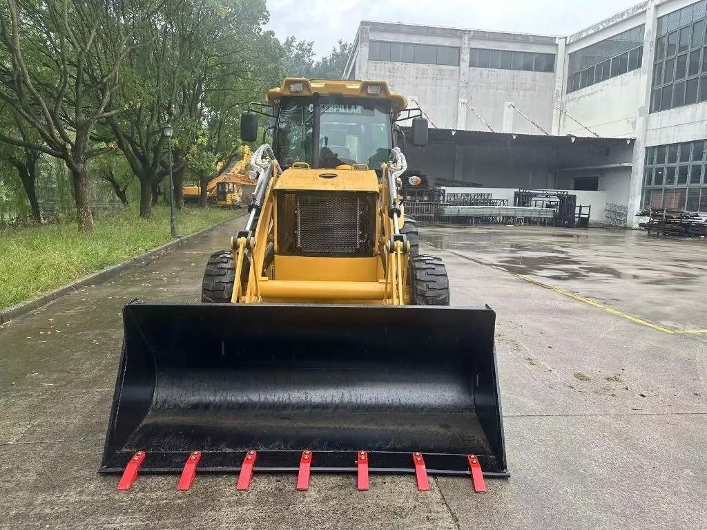 Backhoe loader 420F 420F- Photo 4