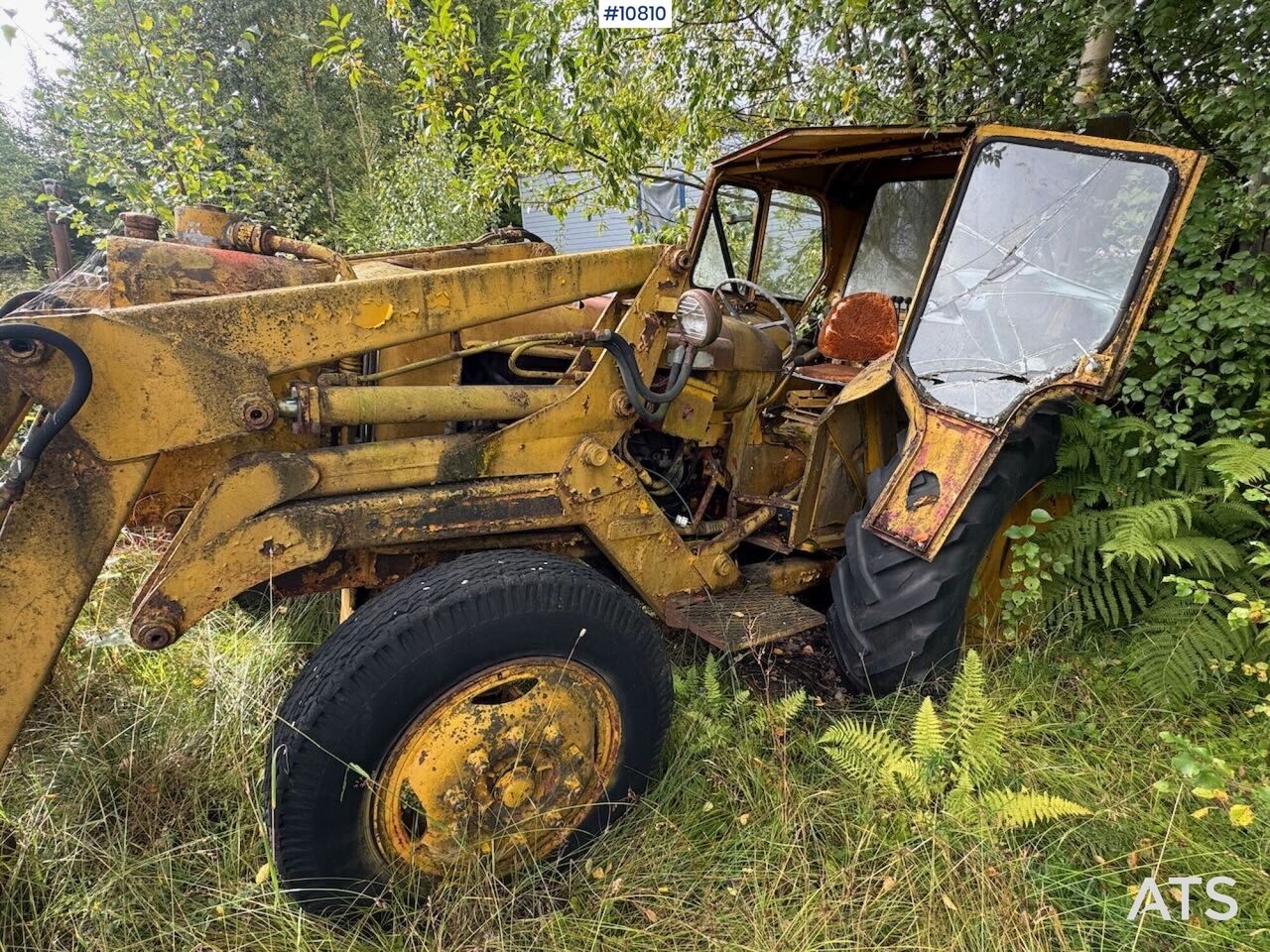 Baggerlader Nuffield Backhoe loader – Repair project- Photo 3