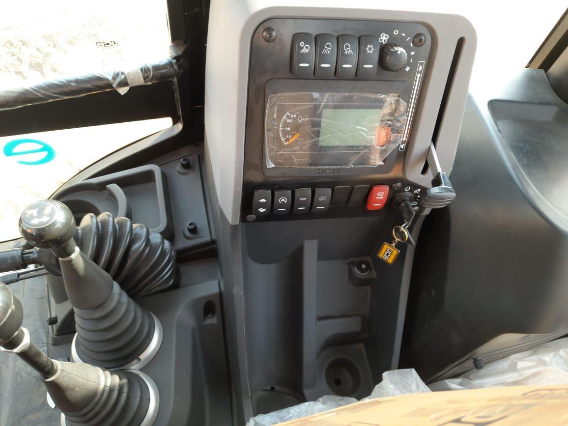 Graaflaadmachine New JCB 3DX SUPER backhoe loader New JCB 3DX SUPER backhoe loader- Photo 9